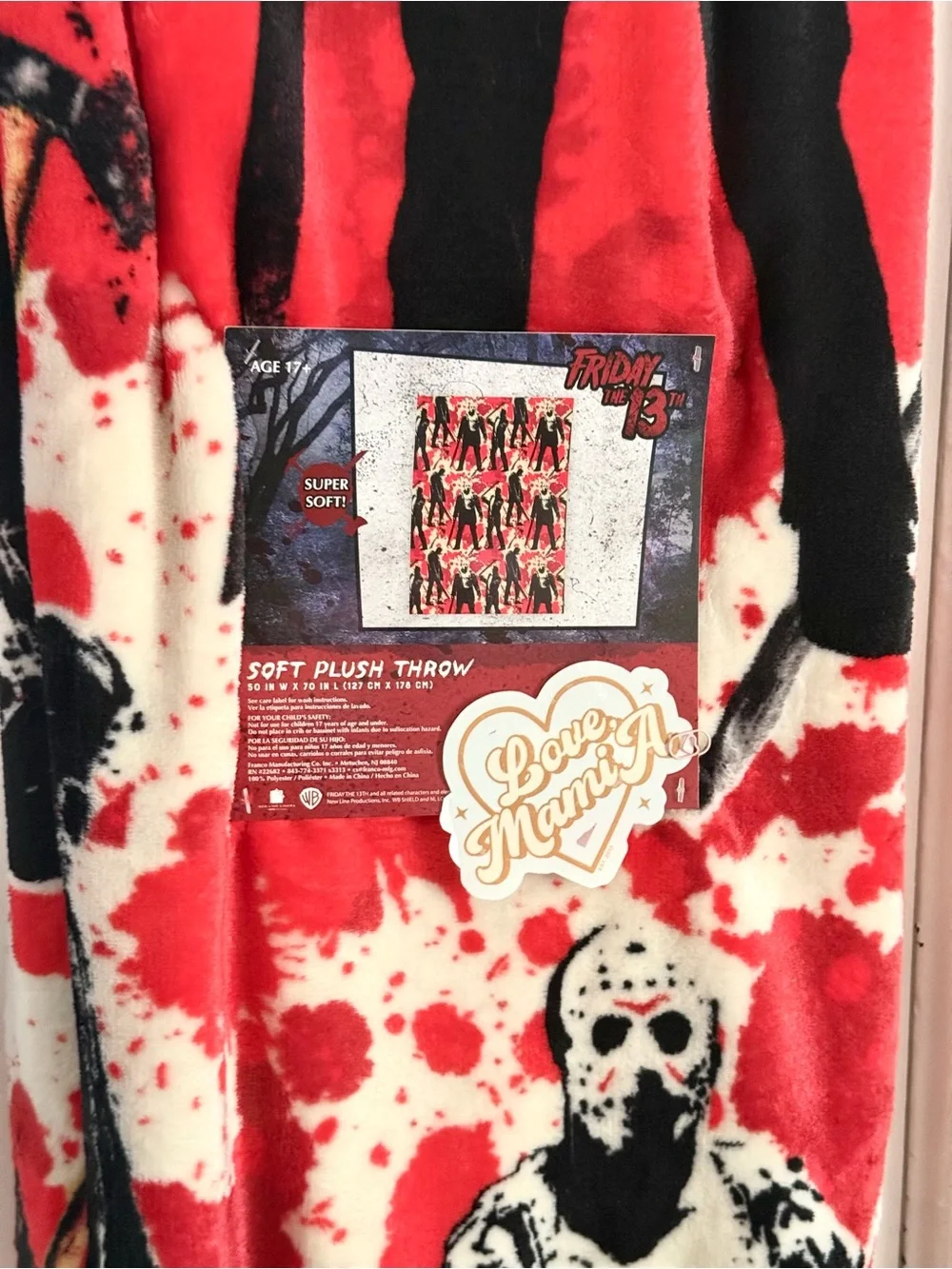 Horror-Themed Plush Throw Blanket – Red, Black & White